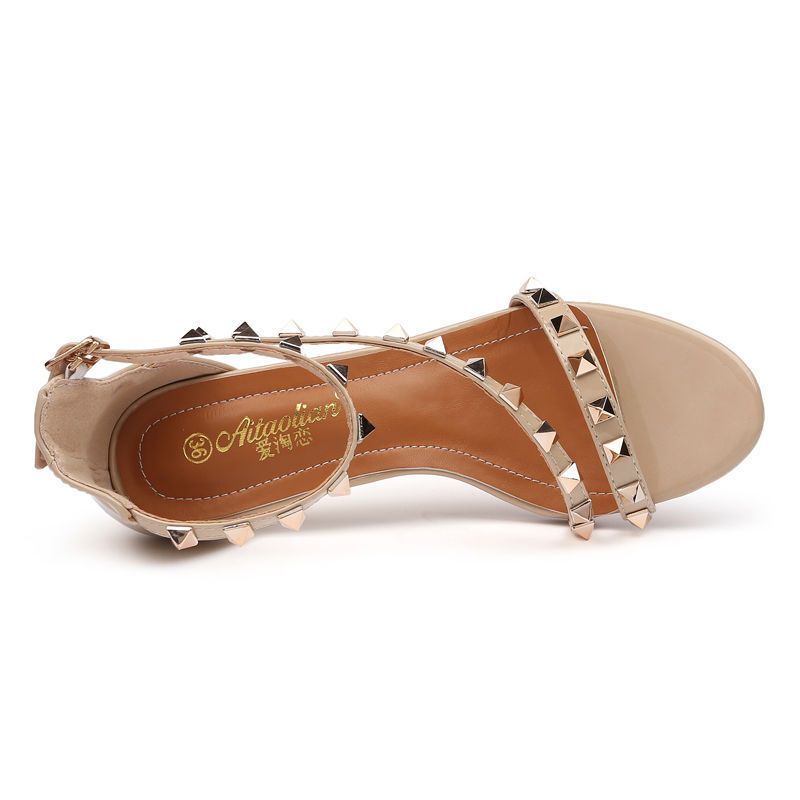 New style girls' studded open-toe sandals, pearl studded shoes, fashionable and sexy student style kitten heel stiletto high heels