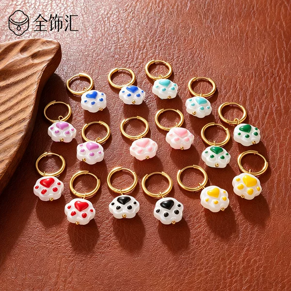 Ins cartoon sweet contrasting color cat paw cute three-dimensional colorful heart-shaped ear pads stainless steel gold-plated pendant earrings