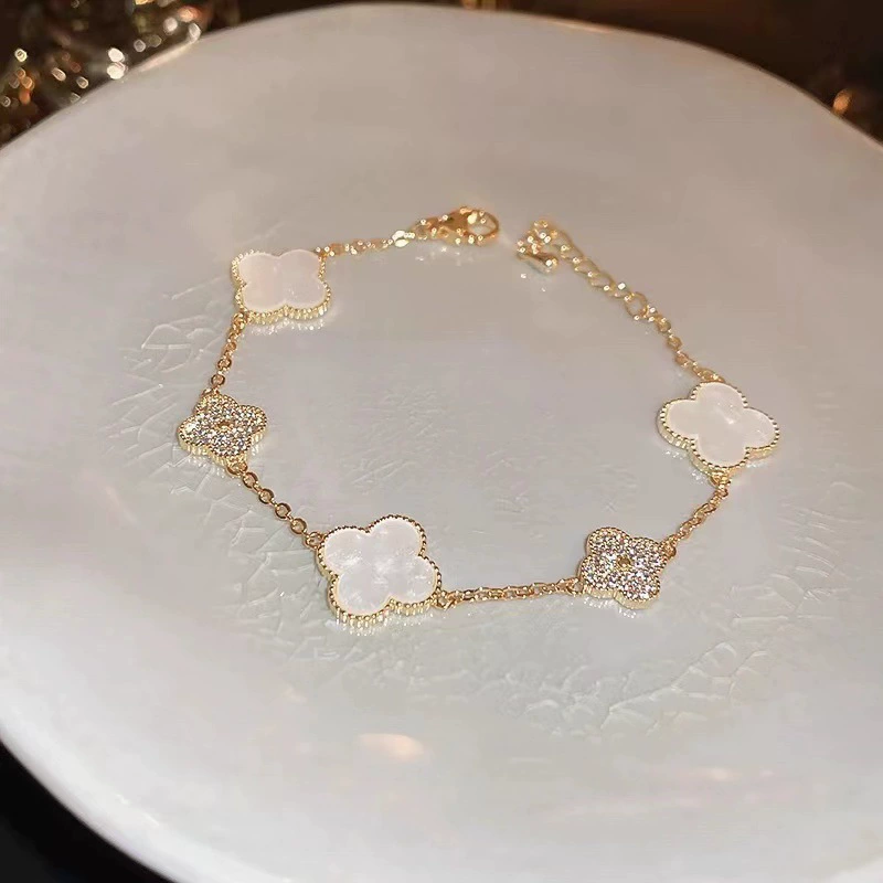 2024 новый ультра-сверкающий четырехлистный браслет с бриллиантами