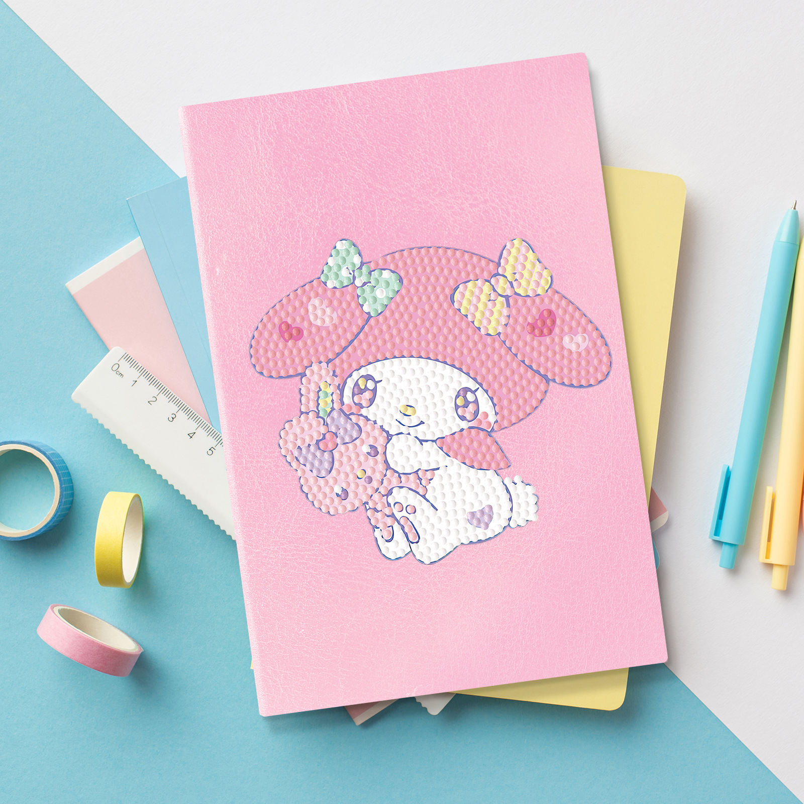 Diamante pintura periferia DIY cuadernos de dibujos animados puntos perforados A5 cuadernos de dibujos de diamante cuadernos distribuidos al por mayor