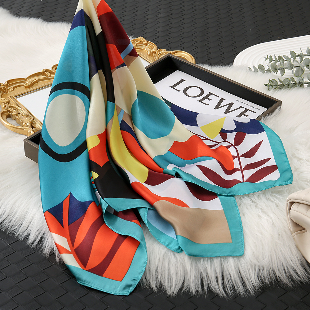 Nuevas flores transfronterizas de moda bufandas de seda 70 bufandas cuadradas de seda de impresión de color accesorios de alta calidad bufandas damas