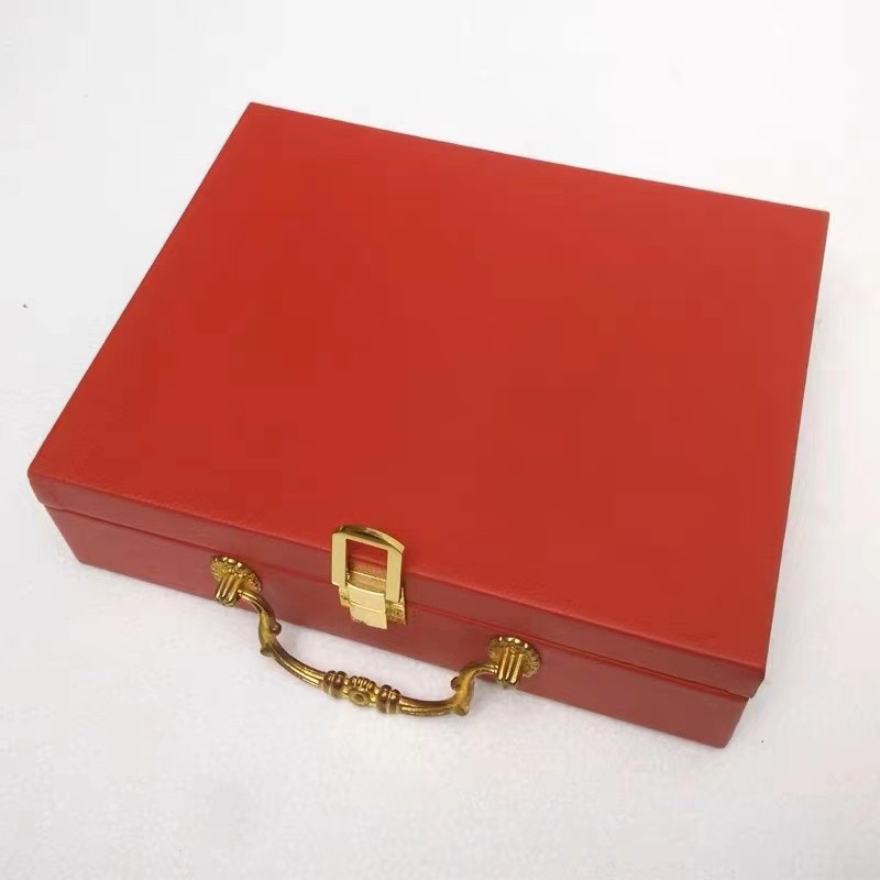 皮盒红色带锁提手高档礼品盒精美丝巾相册包装盒手工艺品礼物盒