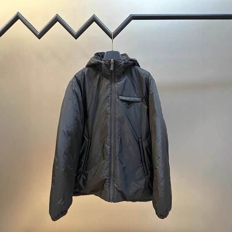 Messi's Same Style, Correct Version, Original Label, in Stock, P Brand, National Standard 90% White Duck down Hooded Jacket, Men's down Coat Messi's Same Style, Correct Version, Original Label, in Stock, P Brand, National Standard 90% White Duck down Hooded Jacket, Men's down Coat