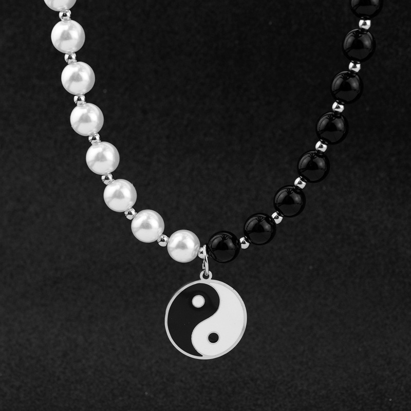 2pcs Stainless steel necklace Tai Chi disc pendant necklace Black and white pearl long necklace Punk rock dance unisex choker