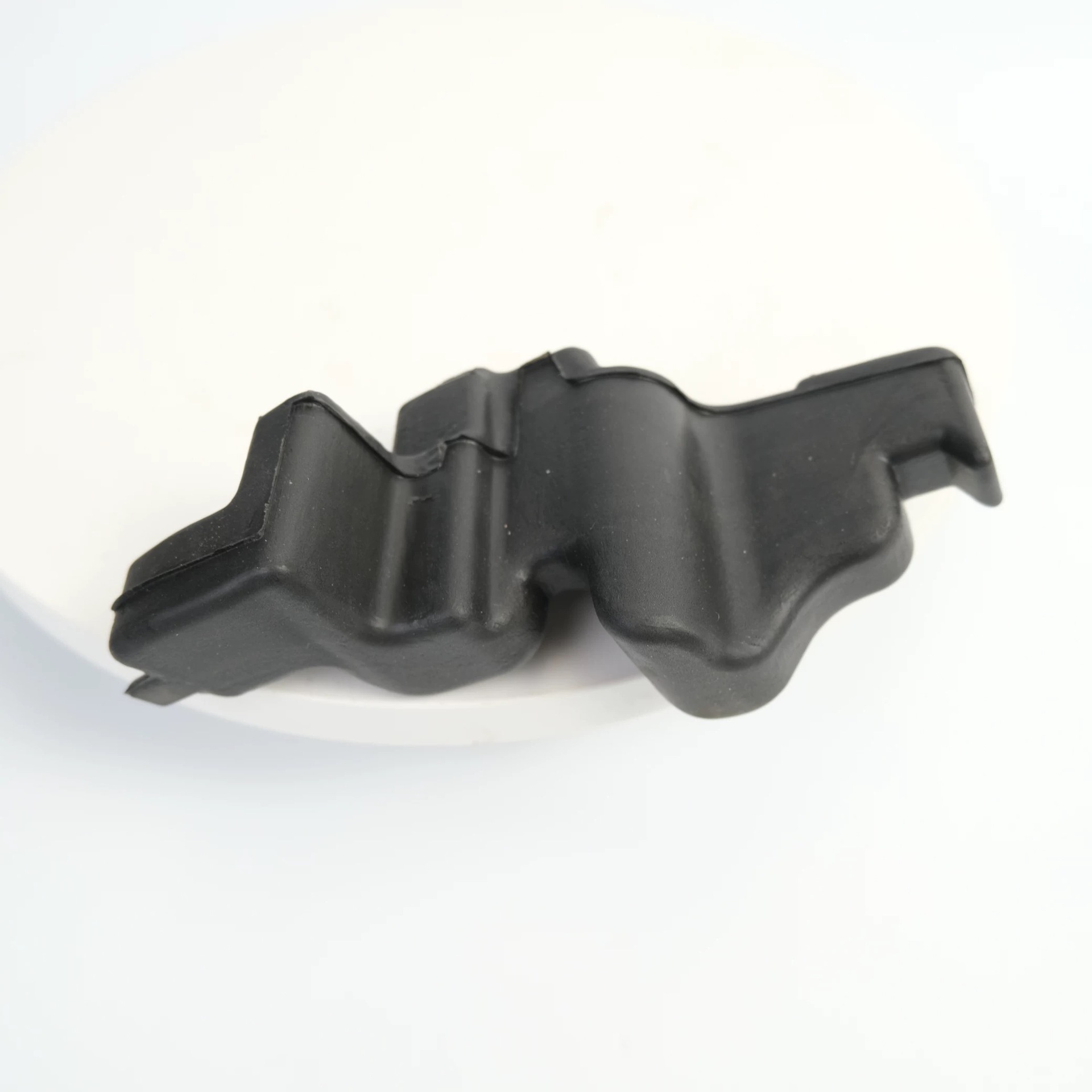 Suitable for Kia K5 engine compartment cover seal strip water tank…