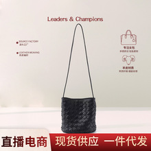 �߼��Еr����Ƥ����ˮͰ�����sС�ɰٴ�μ��С������miniб���