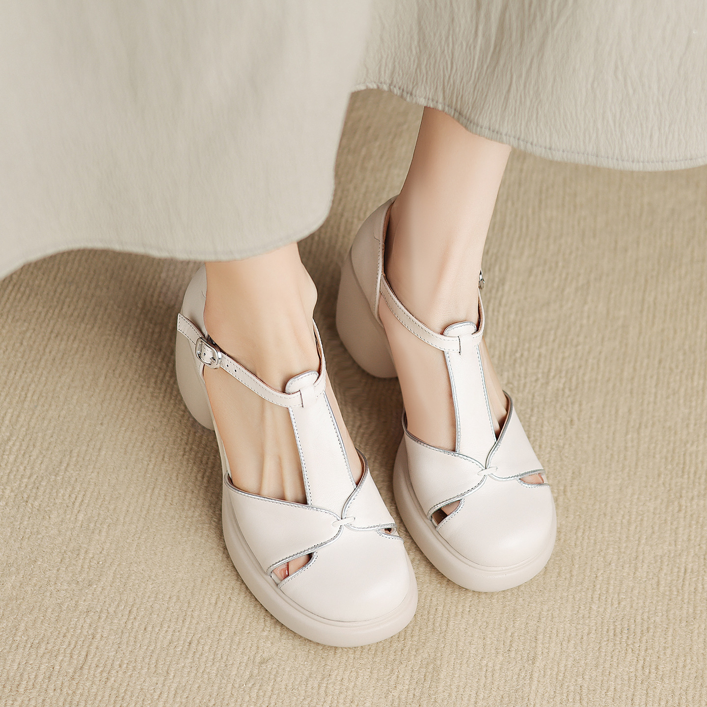 Sandal cao gót nữ mũi nhọn quai chữ T đế dày gót 7 cm — đen