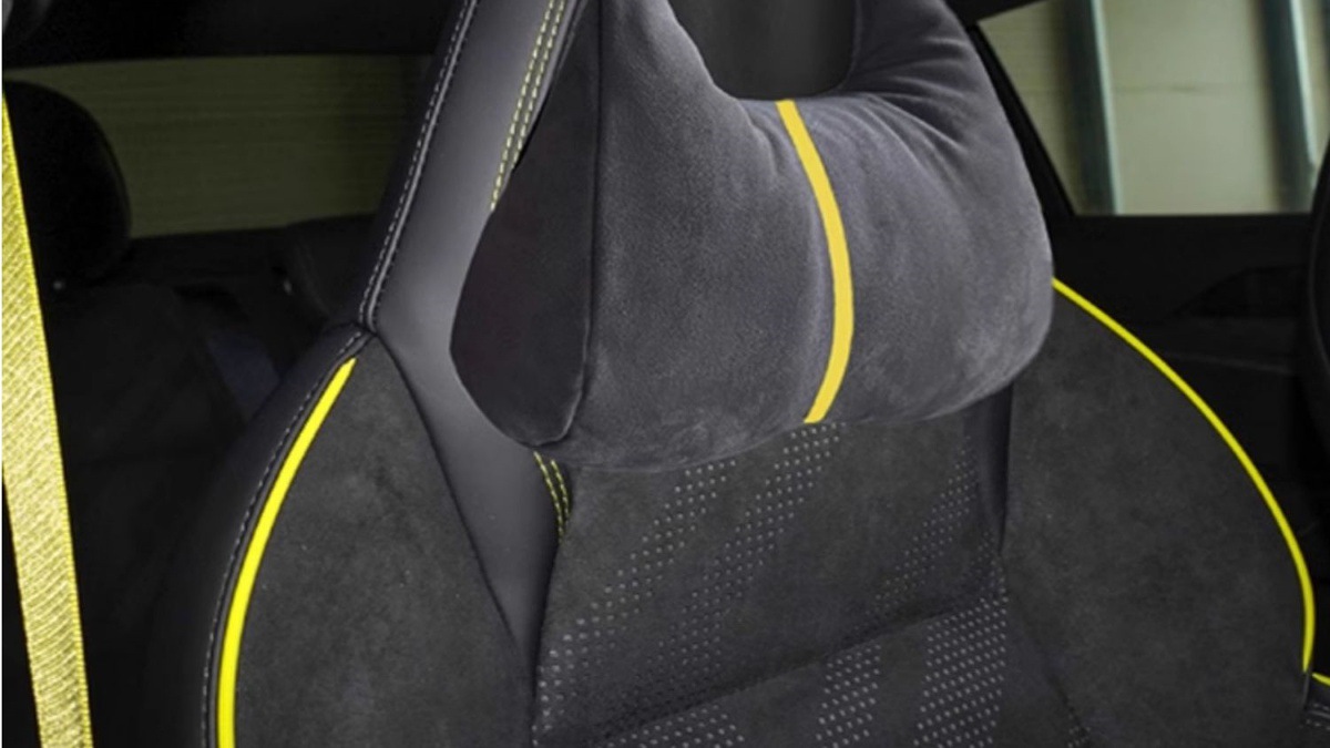 Suede Car Sports Seat Neck Support Headrest Suitable for Zeekr 001 Byd Lynk & Co Soft Lumbar Support