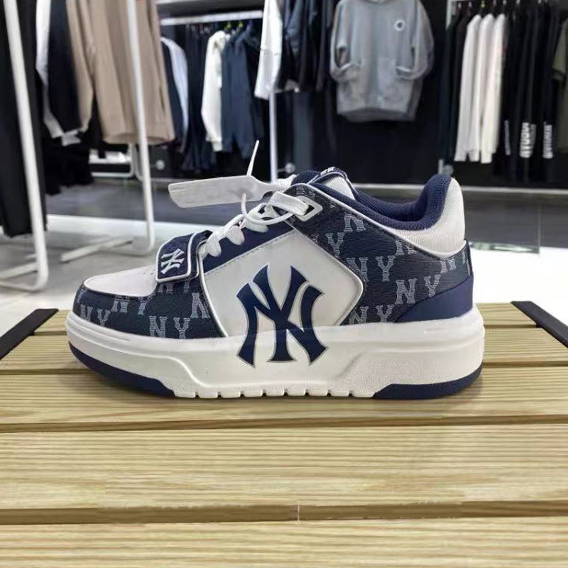 네이비 블루 벨크로(반 사이즈가 너무 작음)