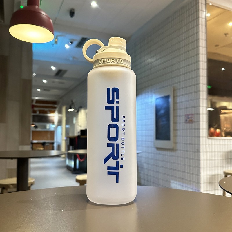 Xinbei nuevo deportivo hervidor de agua al aire libre gran capacidad mate taza cuadrada portátil para estudiantes de sexo masculino taza de agua de mano taza de mano