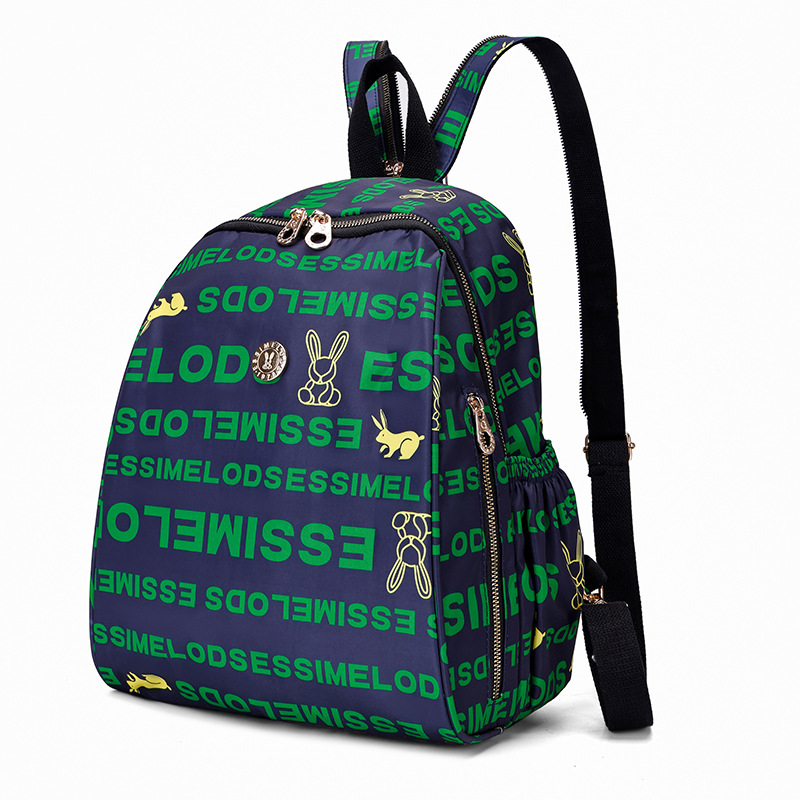 Actualización grande B de conejo de letras verdes