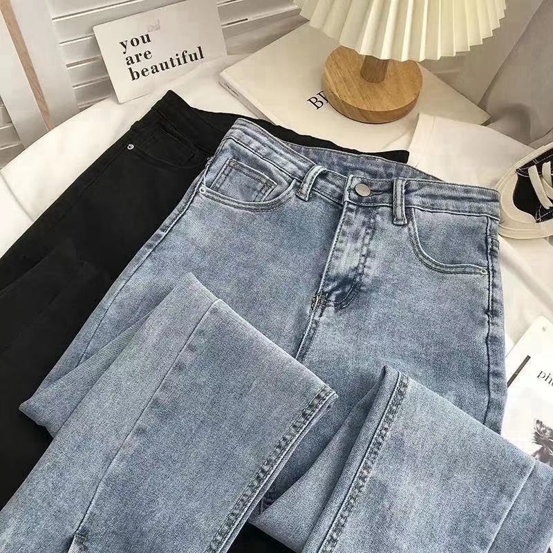 Women's Daily Retro Solid Color Full Length Washed Jeans display picture 4