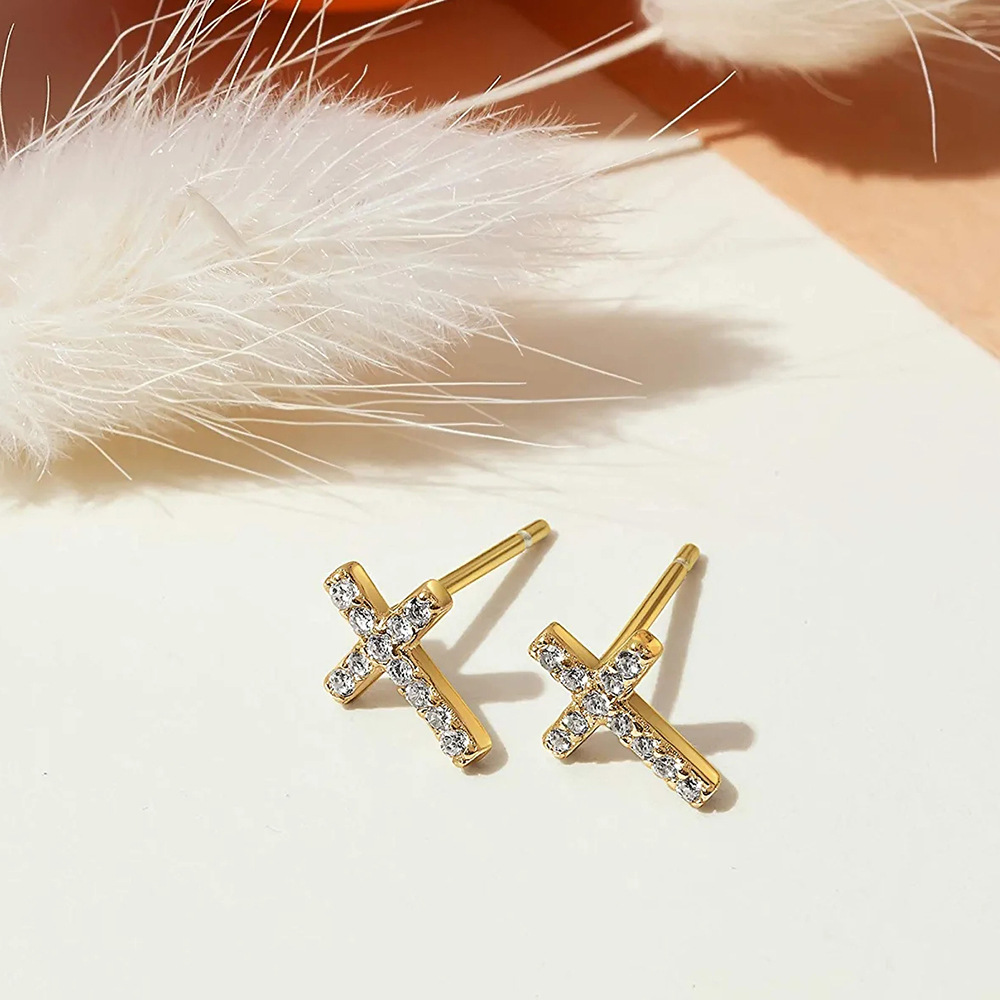 Retro Cross Titanium Steel Inlay Rhinestones Ear Studs 1 Pair