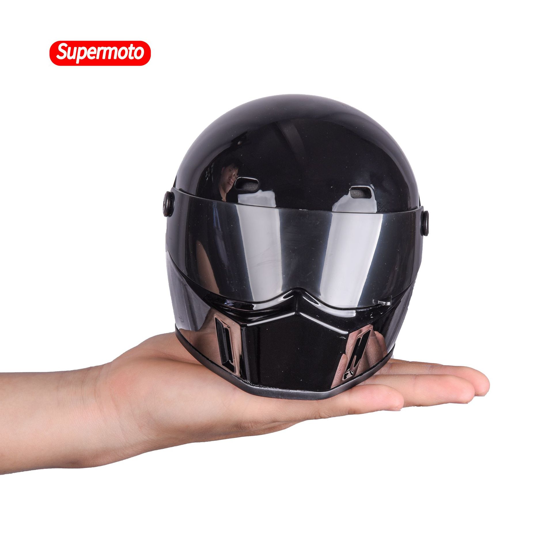 블랙 리틀 헬멧 (모델 비 인간 벨트)