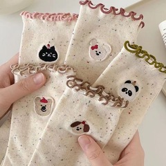 アニメ動物のかわいい花の縁の靴下の子供の中の筒の靴下の春と秋の新型の日本のアイデアの砂の木の耳の辺は靴下を積みます。