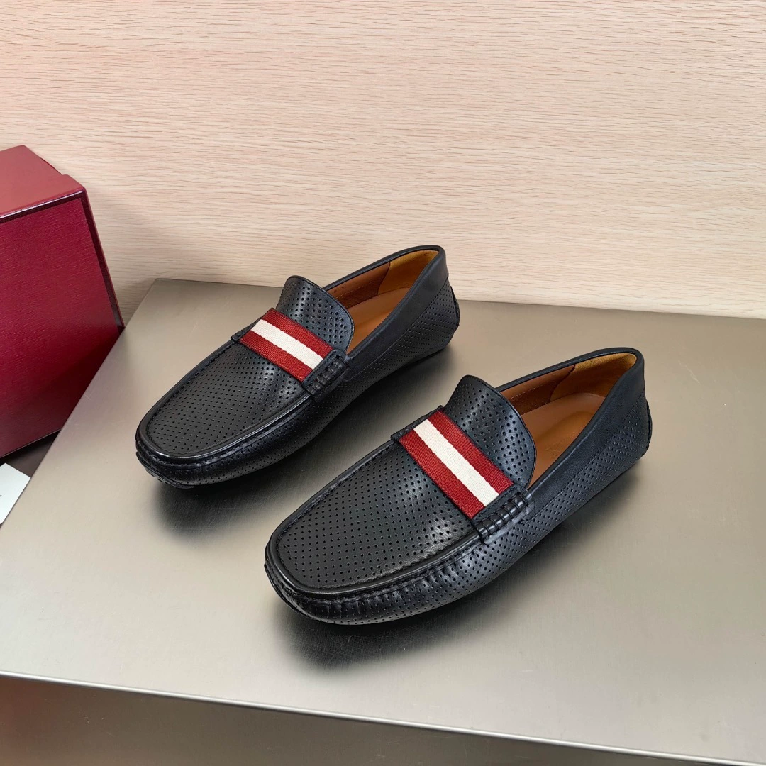B брендовые дышащие мужские повседневные туфли с перфорацией, лоферы с низким берцем, мужская обувь, туфли для водителя, одинарные туфли, лоферы