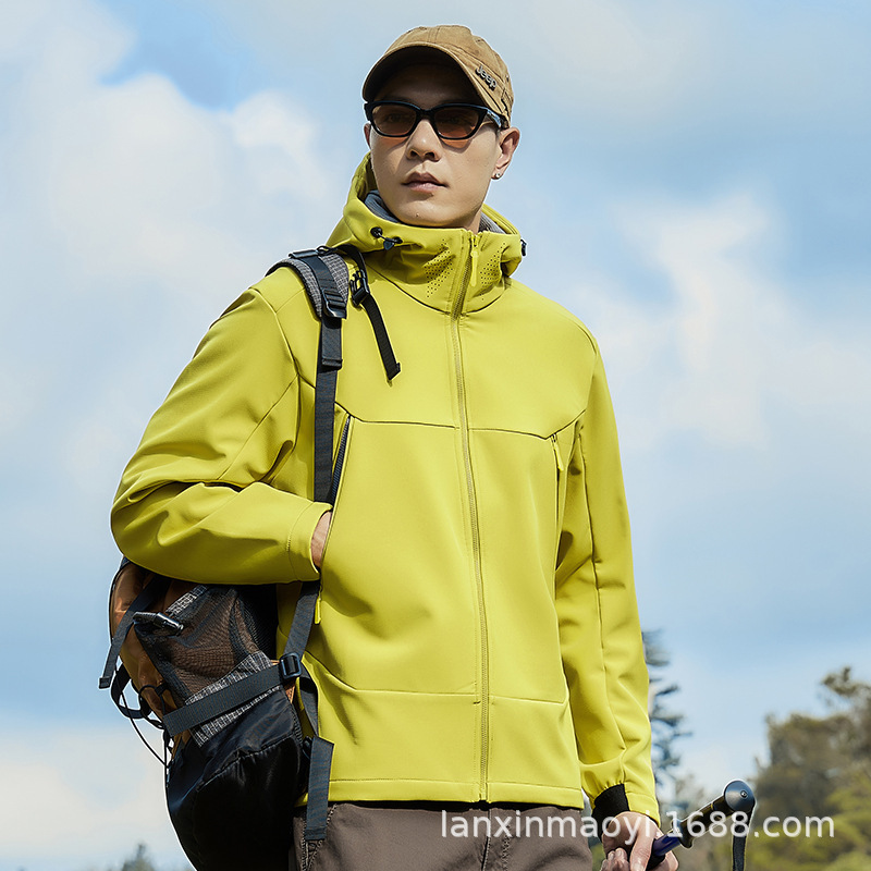 Softshell Jacket for Men, Single-Layer Waterproof and Windproof Lightweight Sports Jacket, Spring and Autumn Outdoor Functional Softshell Jacket