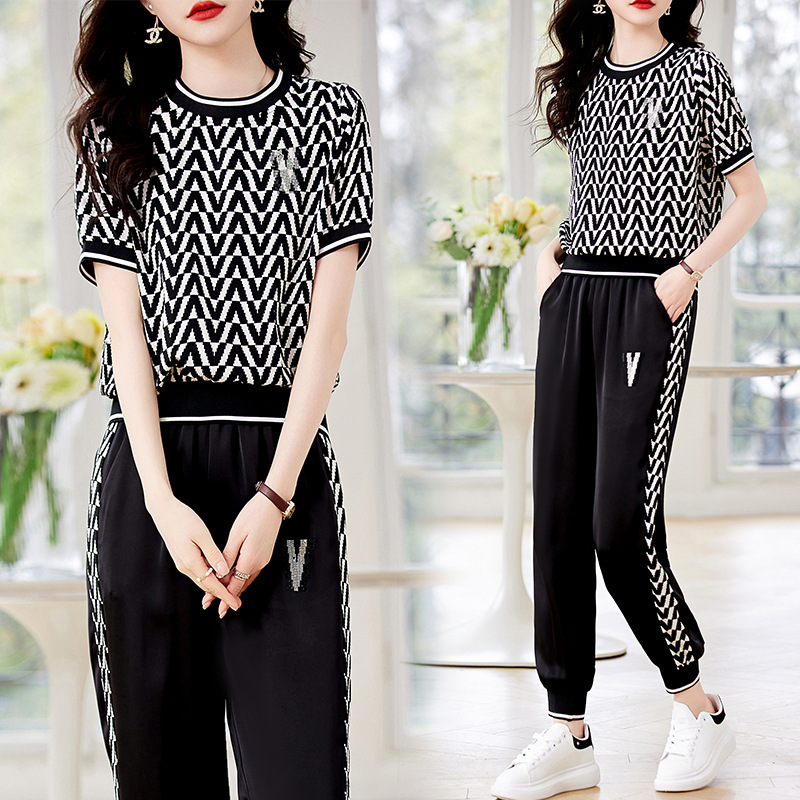 Women's Suit 2023 Summer New Fashionable And Elegant Casual Two-Piece Set For Ladies_ecoleips.com