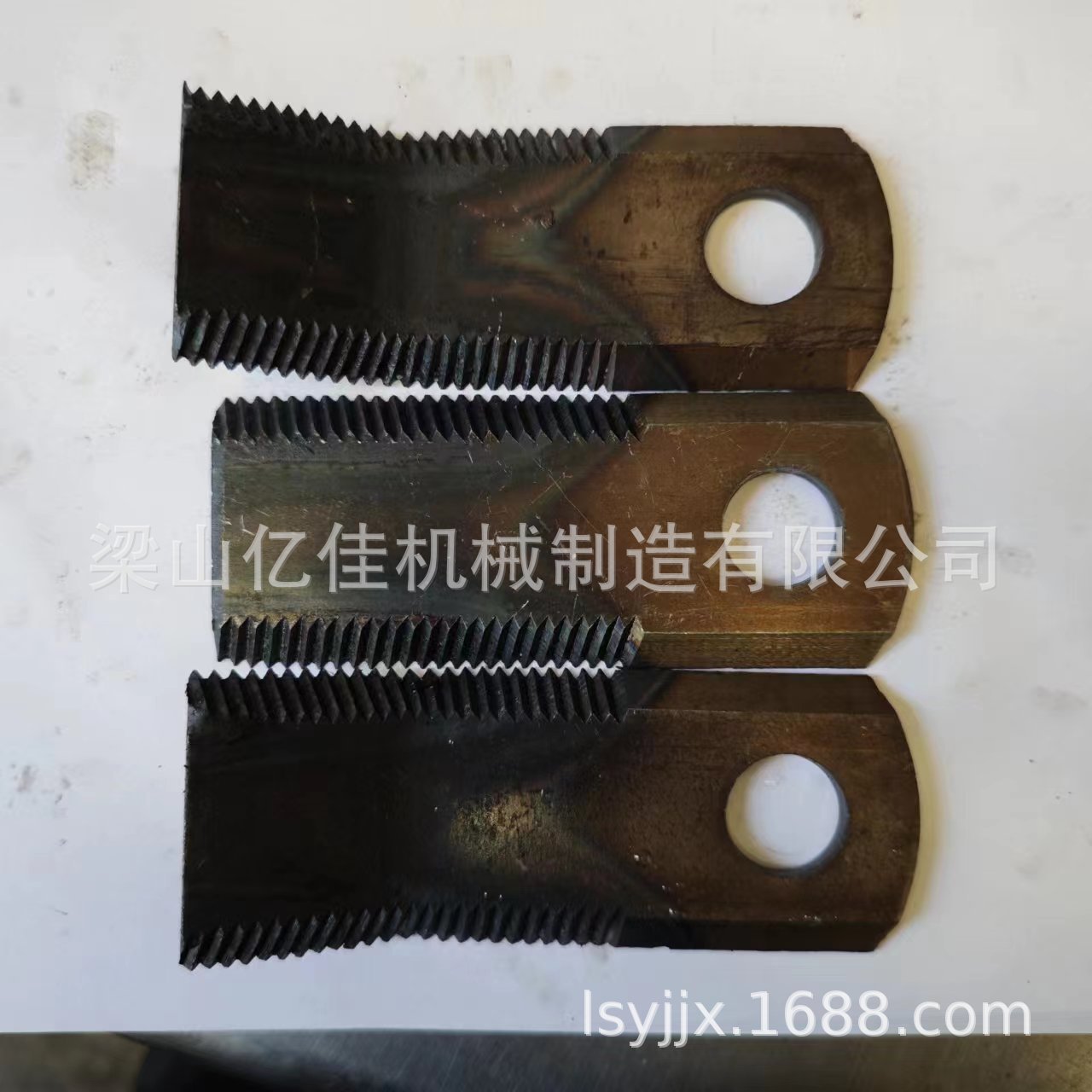 还田机刀片  仁达还田机刀片  仁达粉碎机刀片  还田粉碎机刀片