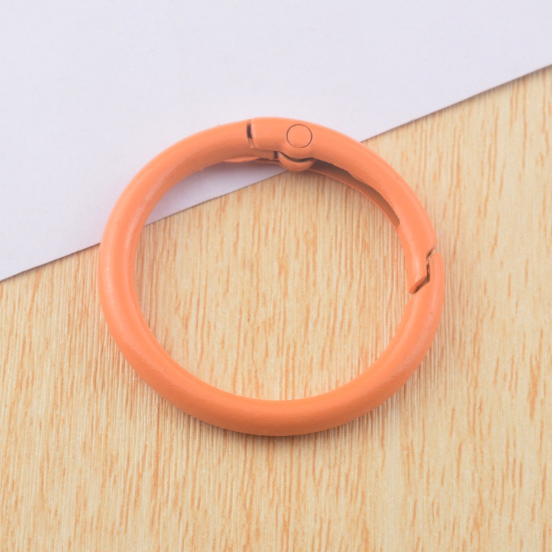 工場直販カラー塗装亜鉛合金スプリングコイル 33 ミリメートルスプリングコイル diy ペンダントキーホルダーアクセサリースプリング