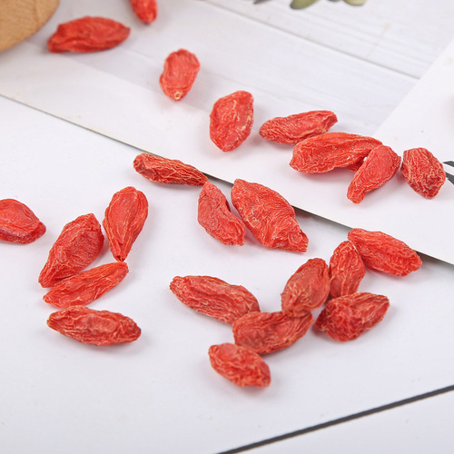 Factory-wholesale Ningxia Goji Berries—Bulk, Fresh First-Harvest Zhongning Goji, No-Wash, Large-Grain Red Goji for Herbal Tea