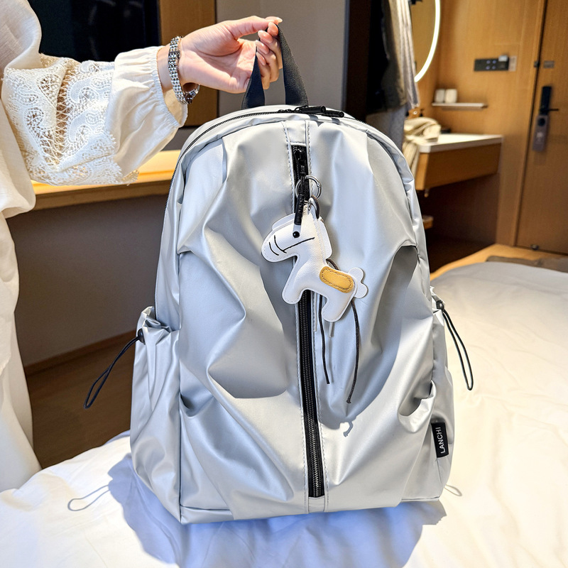 New lightweight backpack, versatile shell-style double-shoulder bag, commuter backpack, large-capacity unisex travel backpack New lightweight backpack, versatile shell-style double-shoulder bag, commuter backpack, large-capacity unisex travel backpack