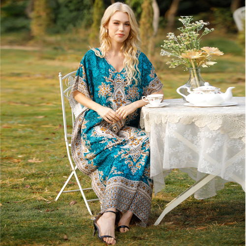 Women's European and American Printed Dresses, Middle Eastern Plus Size Loose Long Robes, Beach Vacation Dresses