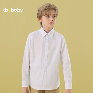 ��ͯ���ް�ɫ�r���L�䴺�ﶬ���ݳ����bС�W��У����ͯ���r�¶Y��