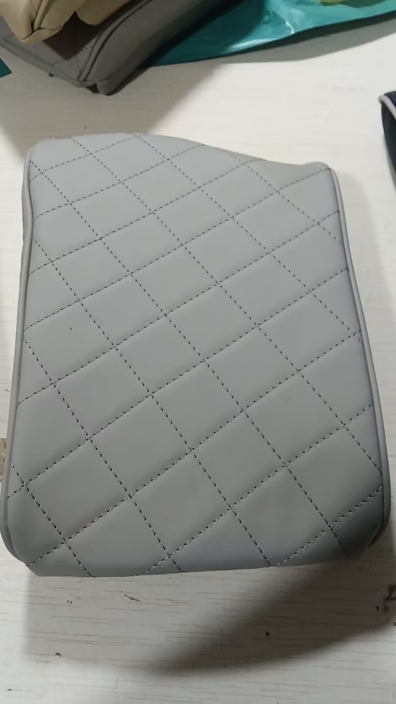 Suitable for 19-21 Parisi Armrest Box Booster Pad Armrest Box Pad Car Supplies Car Interior Modification
