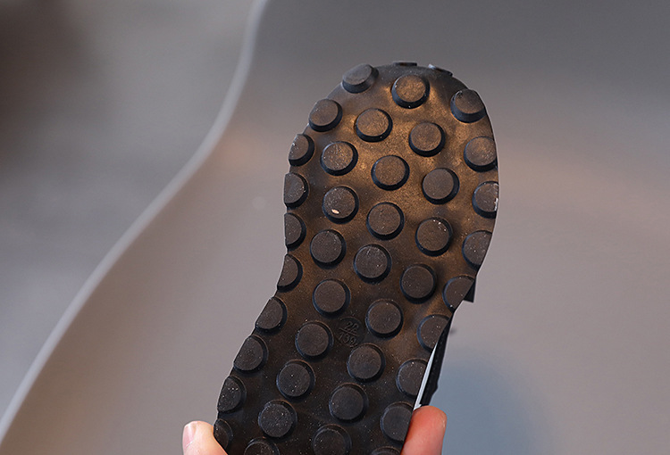 Comfortabele ademende canvas sneakers voor peuters en baby's_voghion.com