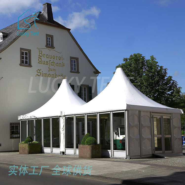 户外体育赛事铝合金篷房婚宴活动聚会庄园欧式尖顶篷房带玻璃墙体