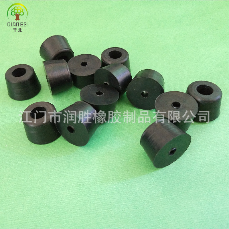 厂家直发润胜橡胶脚垫防撞螺丝孔椅子增高减震机脚