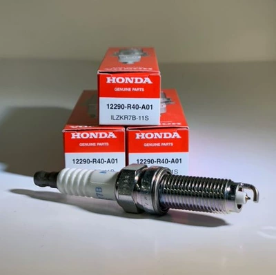 12290-R40-A01 is suitable for Honda Accord Civic Acura Iridium car spark plug ILZKR7B-11S (Alışdırma şamı (Sveçalar))
