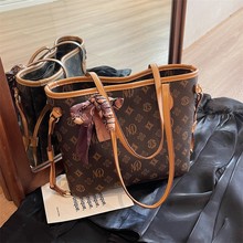 �߼��а���Ůʽ2024�ﶬ�¿����Еr���p�݆μ������������ͨ�ڰ�