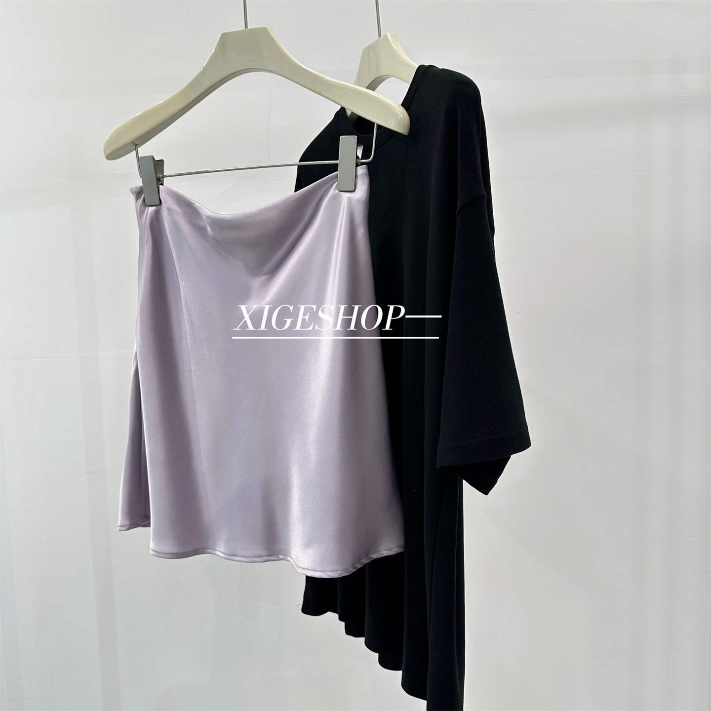 Glossy Acetate Satin Skirt for Women, High-Waisted, Slimming A-Line Fishtail Faux-Sheer Purple Short Skirt, Early Autumn New