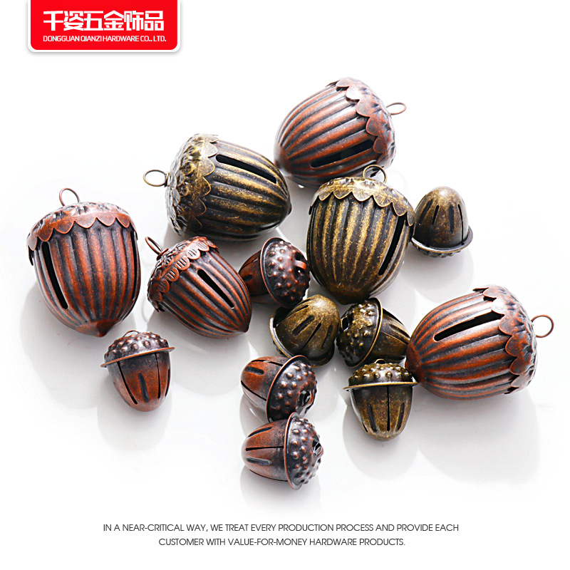 古铜色橡木果铃铛02