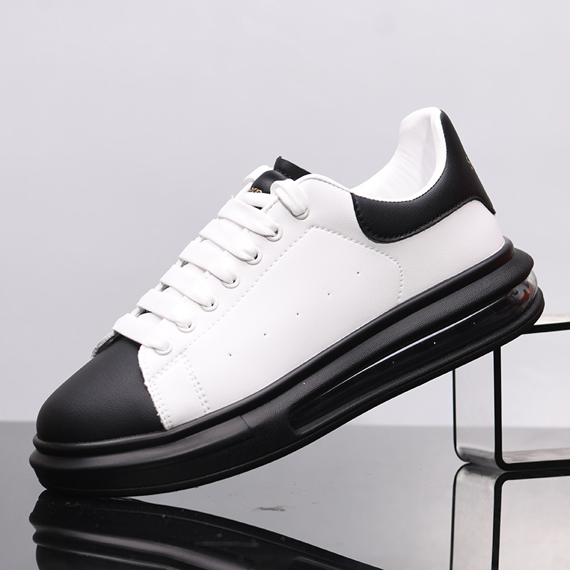 Zapatos de cuero transpirables primavera y verano Jin McQueen con almohadilla de aire pequeños zapatos blancos zapatos de hombre con suela gruesa multifuncional zapatos casuales de pareja MY2883