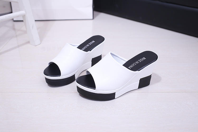 Women's Casual Color Block Round Toe Wedge Slippers display picture 17