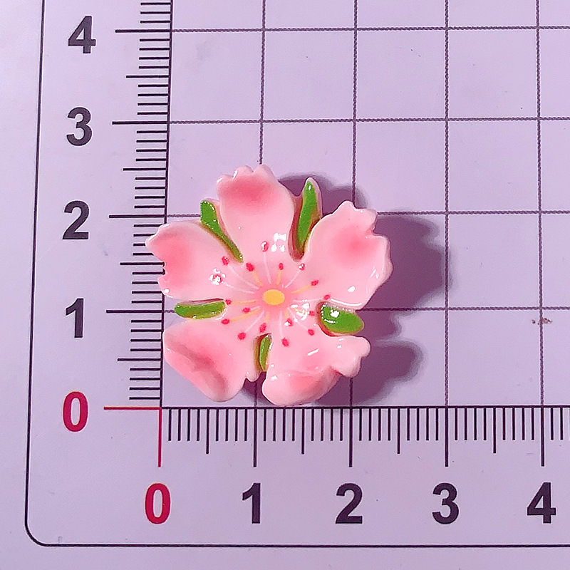 Nuevos accesorios de resina de bricolaje de flor de durazno rosa de dibujos animados, pegamento de crema, carcasa para teléfono móvil, accesorios para el cabello, zapatos, colgantes de hebilla, materiales hechos a mano