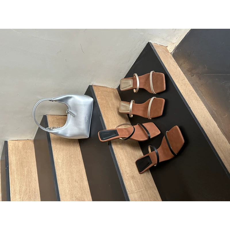 Модные минималистичные босоножки на каблуке-котенке во французском стиле для женщин, универсальная летняя уличная одежда в европейском и американском стиле.