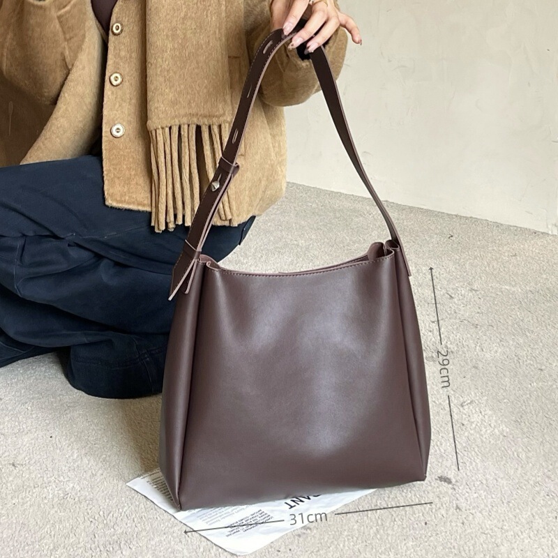 Two-Piece Set of Women's Bags, Bucket Bag for Women, 2026 Autumn New Vintage Large-Capacity Commuter Mother-Daughter Bag, Single Shoulder Underarm Bag