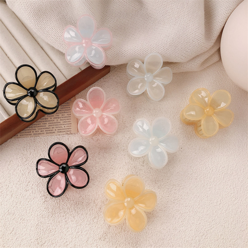 Advanced Sense Small Flower Agarre Female Cream Jelly Colisión Horquilla Horquilla Horquilla Tocado en la parte posterior de la cabeza