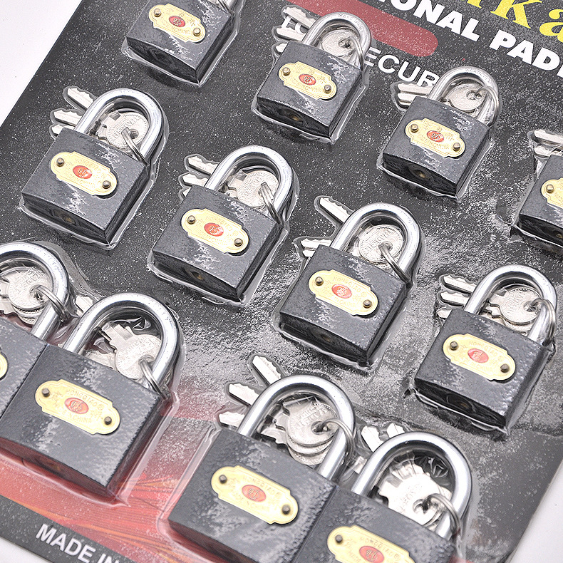 Candado combinado auténtico pintado con aerosol, candado negro, candado pequeño de estilo antiguo, cabezal de candado universal, cerradura de puerta impermeable, juego de 12 piezas de apertura simple.
