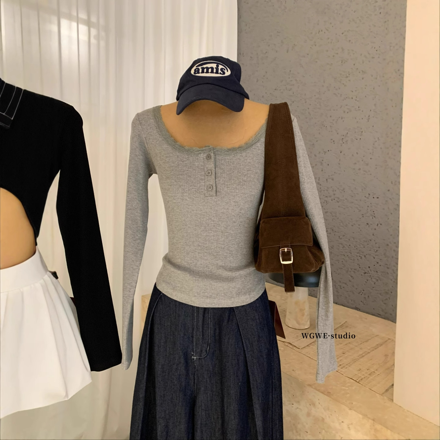 Wgwe8144 Guangzhou Thirteen Lines Women's Clothing 2025 Autumn New Design U-Neck Right Shoulder Long Sleeve T-Shirt Short Top