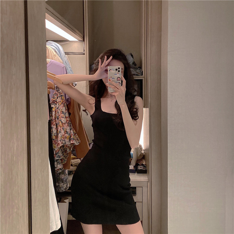 182g Weight Above Knee Dress Length Type Sleeveless Sleeve Length Strap Dress Dresses Type Polyacrylonitrile Fiber Fabric Type High Waist Waist Line Holiday, Daily Occasion Strap Neckline Slim Fit Type Solid Color Pattern Summer Season Women's Gender Casual, Elegant Style Wholesale Women's Casual Elegant Solid Color Holiday Daily Strap Sleeveless Strap Dress 11