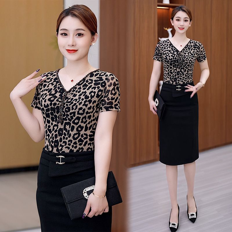 Mesh Short-Sleeve T-Shirt for Women, Summer 2025 New Style, Half-Sleeve Tee, Stylish Base Shirt, Beaded Lace Top