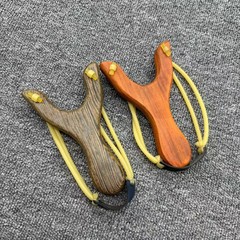 手羽先の木のパチンコを提供します。