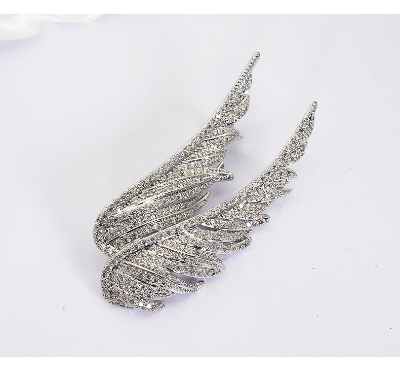 Elegant Wings Alloy Inlay Rhinestones Women's Brooches display picture 5