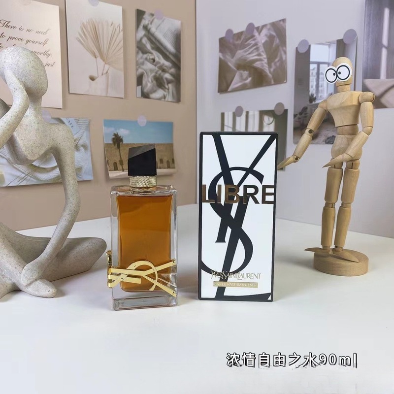 クロスボーダー外国貿易ベトナムperfume反転パリ紫紅光耀パリ自由の水黒アヘン香水|undefined