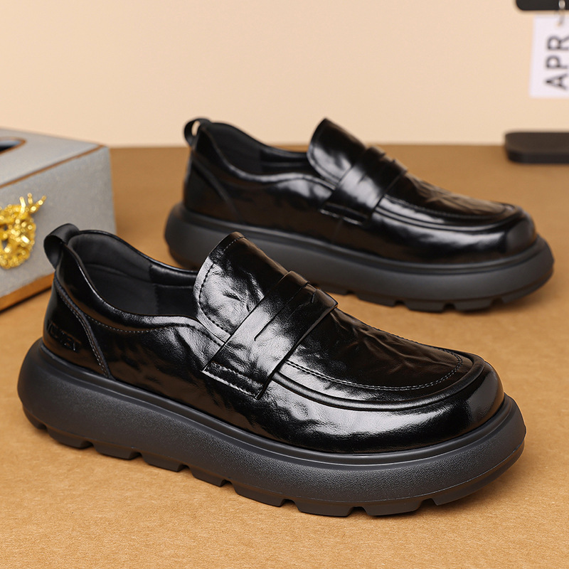 Men's Thick Sole Breathable Casual Leather Shoes Comfort Slip-On Shoes 2025 Fall New_vogvips.com